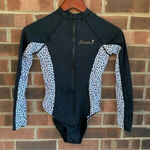 Kaiami Sassy Long Sleeve Surfsuit Black Size UK 6 US 2 NEW